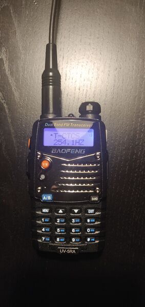 Fil:CTCSS Baofeng UV5R.jpg